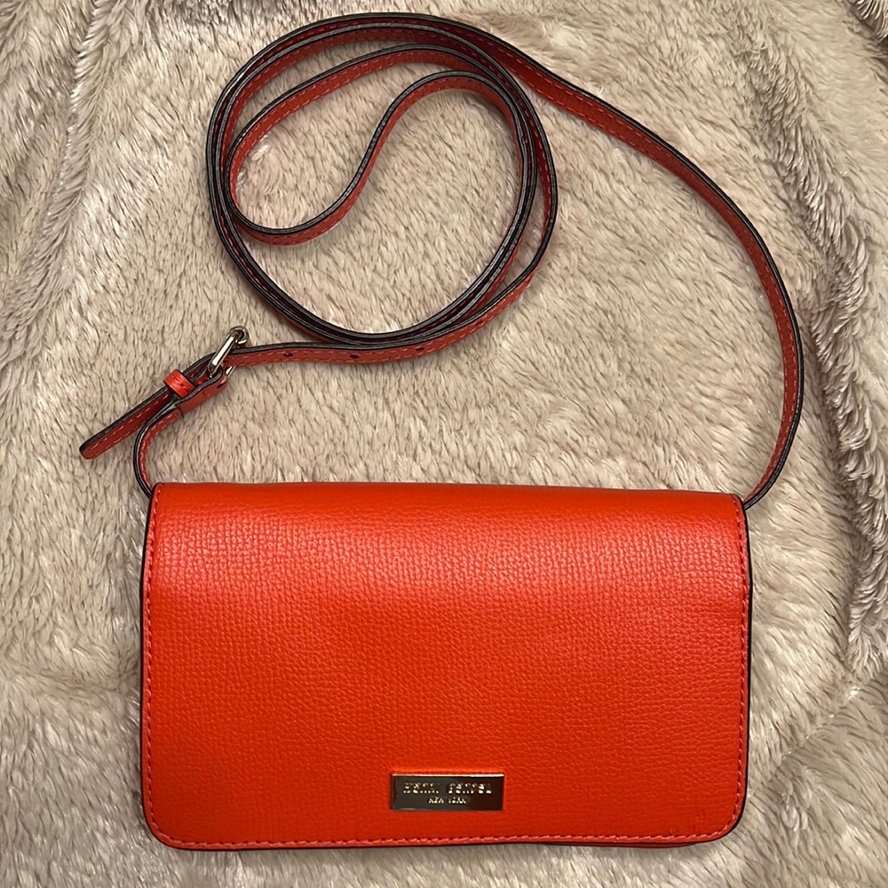 HENRI BENDEL NEW YORK Crossbody Purse - Picture 4 of 16